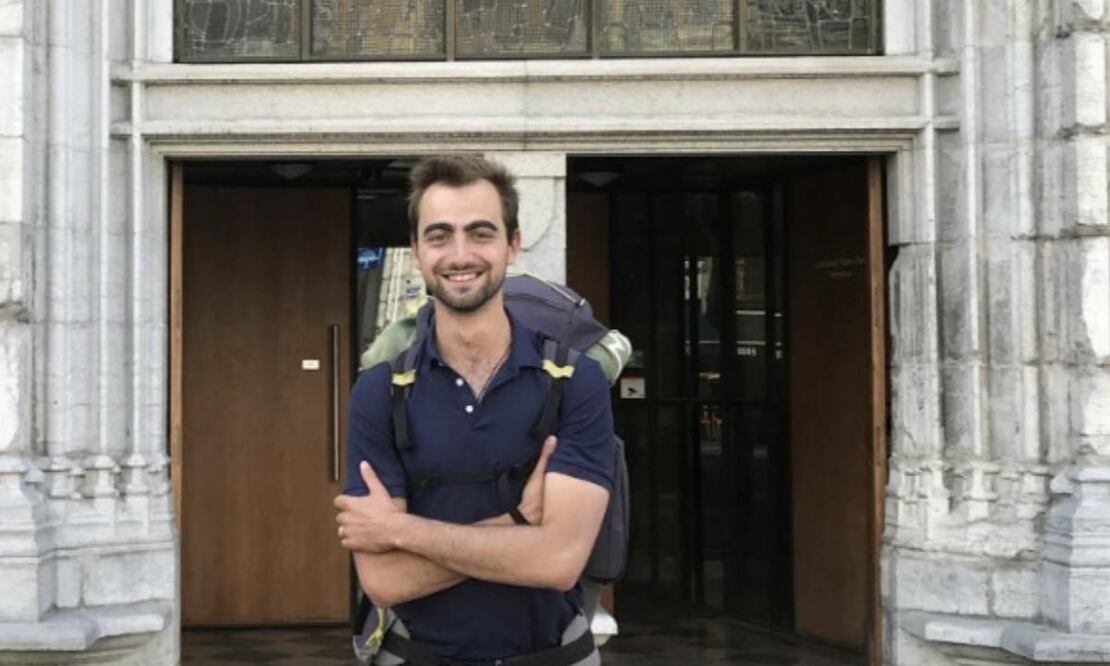 El joven católico recorre las catedrales. FOTO: Cortesía