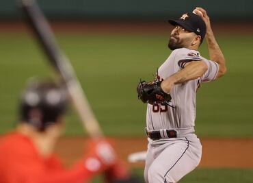 Desastrosa noche del mexicano José Urquidy da triunfo a los Red Sox