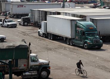 Inseguridad y flujo en aduanas problemas que afectan al autotransporte de carga: Canacar