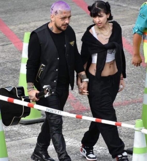 Cazzu habla por primera vez de su romance con Christian Nodal: “Estoy in love”