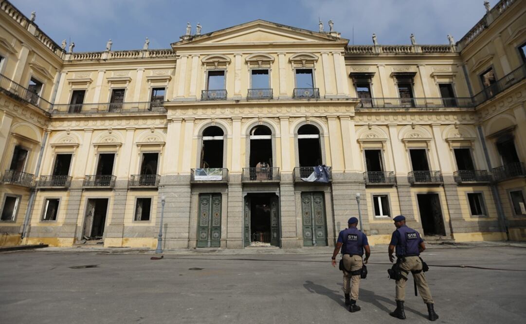 Este plazo es necesario para poder que se identifiquen los metales y materiales arquitectónicos . Foto: EFE/Antonio Lacerda