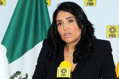 Dejan colgada a Barrales