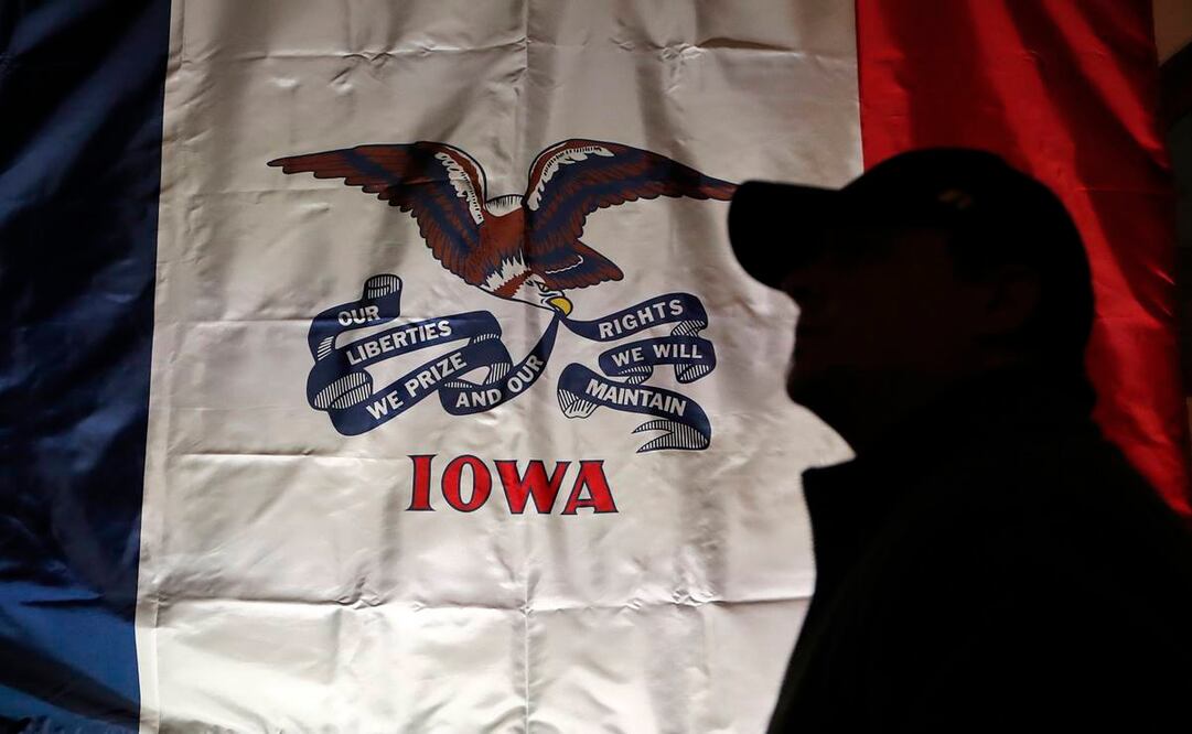 Sanders ha estado liderando recientemente muchos sondeos en Iowa, por delante de Biden, pero Warren y Buttigieg les siguen de cerca. (Foto: AP)
