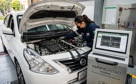 ¿Abren los verificentros el 15 y 16 de septiembre?
