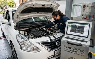 ¿Abren los verificentros el 15 y 16 de septiembre?