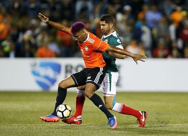 Chivas derrota al Cibao en su debut en Concachampions