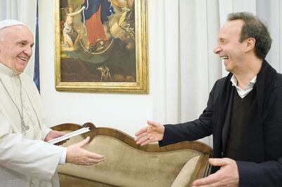 Roberto Benigni es, dice, fan del Papa 