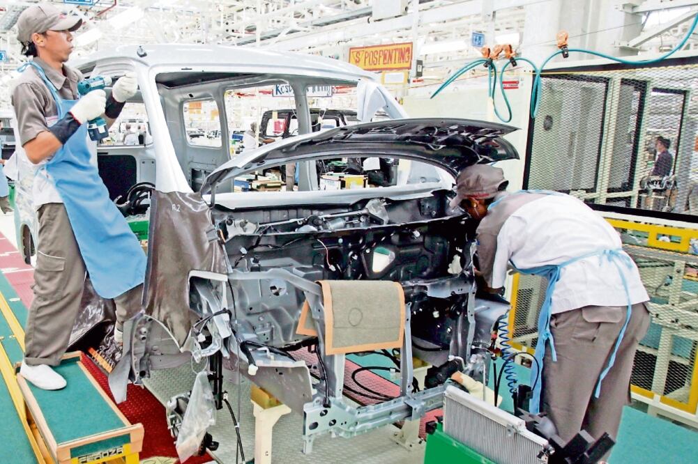 Se espera que en próximos encuentros se presente la contrapropuesta de México en materia de reglas de origen para el sector automotriz. Foto: ARCHIVO EL UNIVERSAL