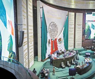 Pese a críticas, no tocan iniciativa eléctrica de AMLO