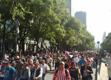 Dissident teachers march in Mexico City