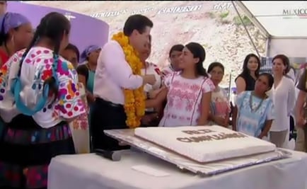 Armed forces work in benefit of Mexicans: EPN