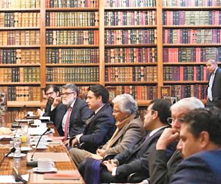 Segob: hay disposición para resolver escasez