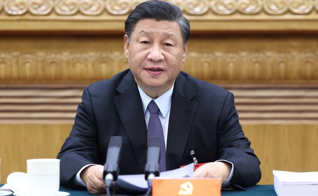 Xi Jinping preside la tercera reunión del presidium del XX Congreso Nacional del Partido Comunista de China (PCCh) en el Gran Palacio del Pueblo. Foto: Xinhua