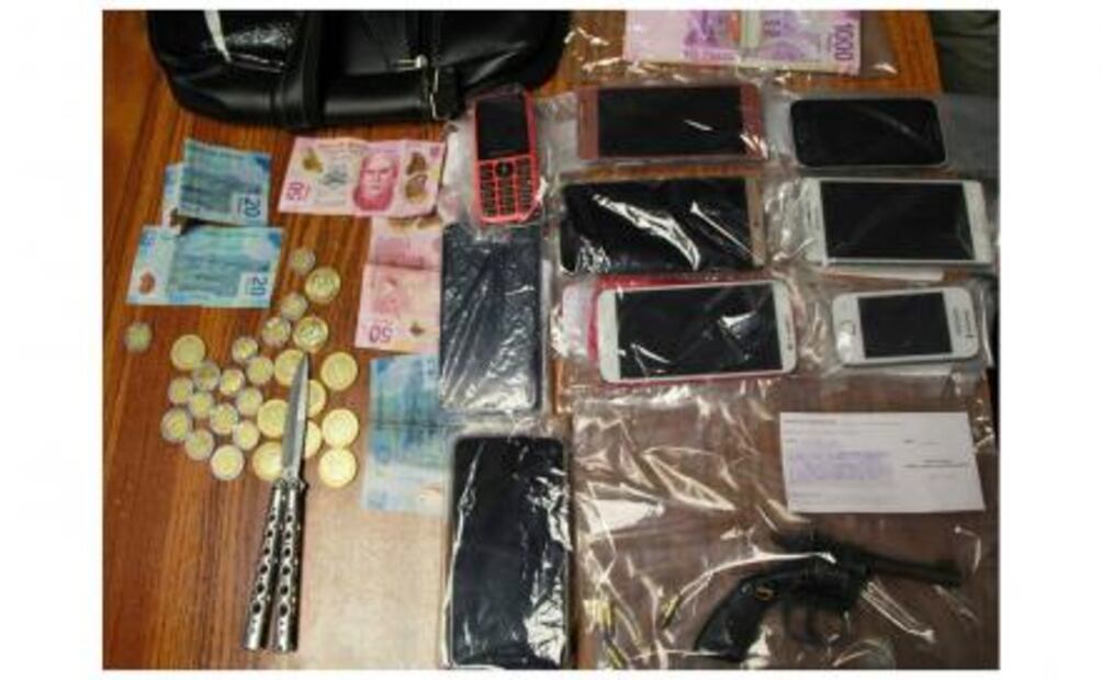 Detienen a 3 asaltantes de transporte público en Hidalgo