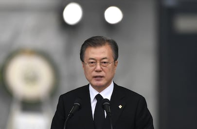 Fiscalía imputa al expresidente surcoreano Moon Jae-in por corrupción; lo acusan de intervenir para emplear a su yerno