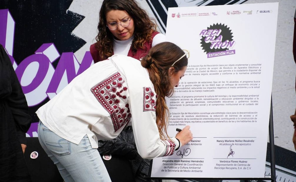 Julia Álvarez Icaza Ramírez destacó que de esta manera, la ciudadanía podrá participar de manera más sencilla y constante en el reciclaje de residuos electrónicos .
Foto: Especial.