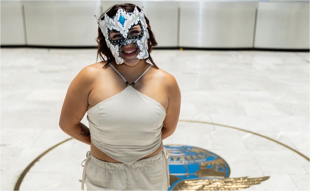 La luchadora Hera en las instalaciones de EL UNIVERSAL. FOTO: Hugo Salvador