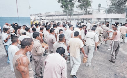 Trasladan a 25 reos federales de penales de Sinaloa a un Cefereso; buscan reducir riesgos