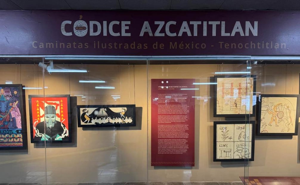 Exhiben Código Azcatitlan en estación Pino Suárez de la L2 del Metro. Foto: Especial.