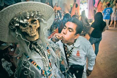 Papa Francisco condena el culto a la Santa Muerte