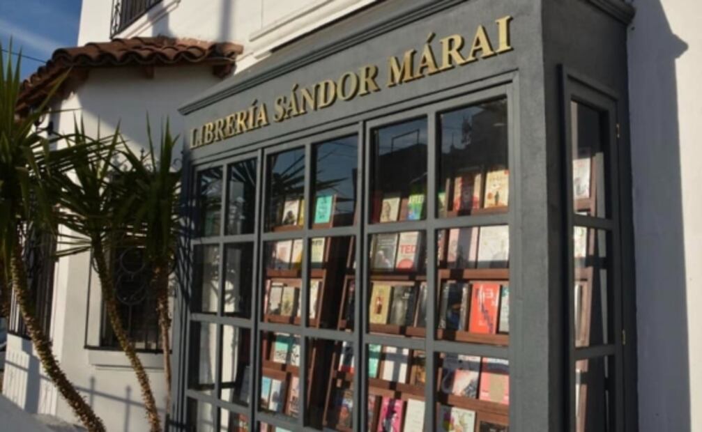 Enrique Serna asegura que el cierre de la librería Sándor Márai en Chihuahua es un atentado a la cultura