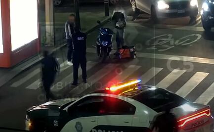 VIDEO: Asaltan a joven frente a Plaza Antara y desatan persecución; SSC los captura