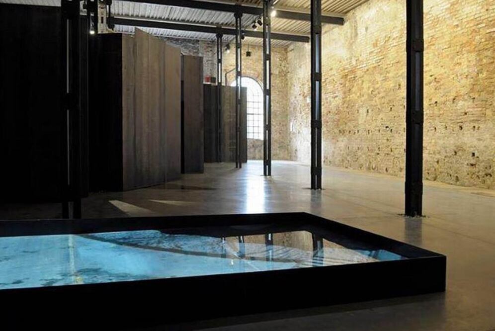 Possessing Nature" muestra que el mar determina la topografía de Venecia, mientras que en la segunda se exhibe el agotamiento de los lagos de la Ciudad de México (INBA)