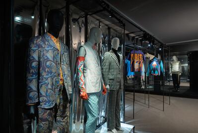 La moda, reflejo de la masculinidad y su evolución desde el siglo XVIII