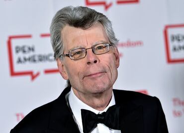 Stephen King recomienda película y libro para "Noche de Brujas"