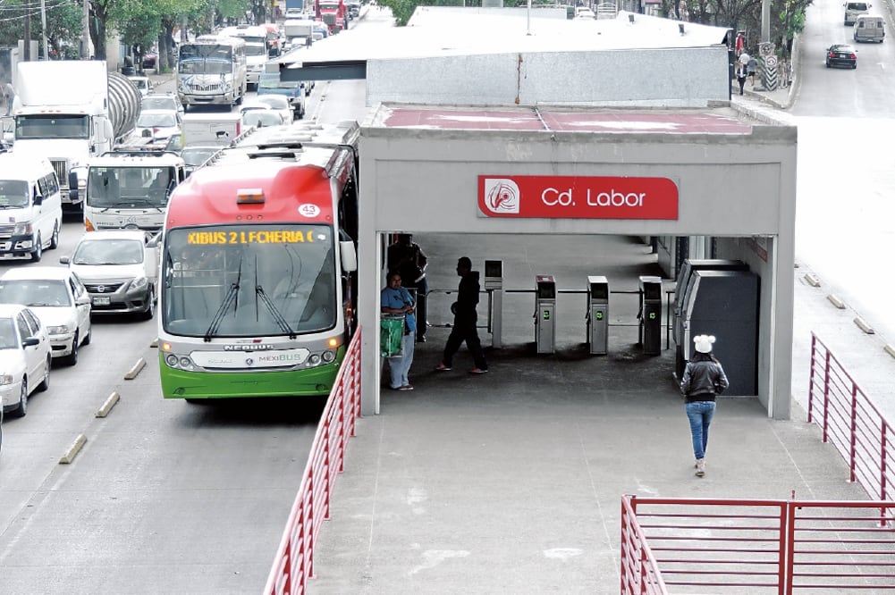 Las detonaciones de bombas caseras se registraron cuando las unidades ya no estaban en servicio (Especial)