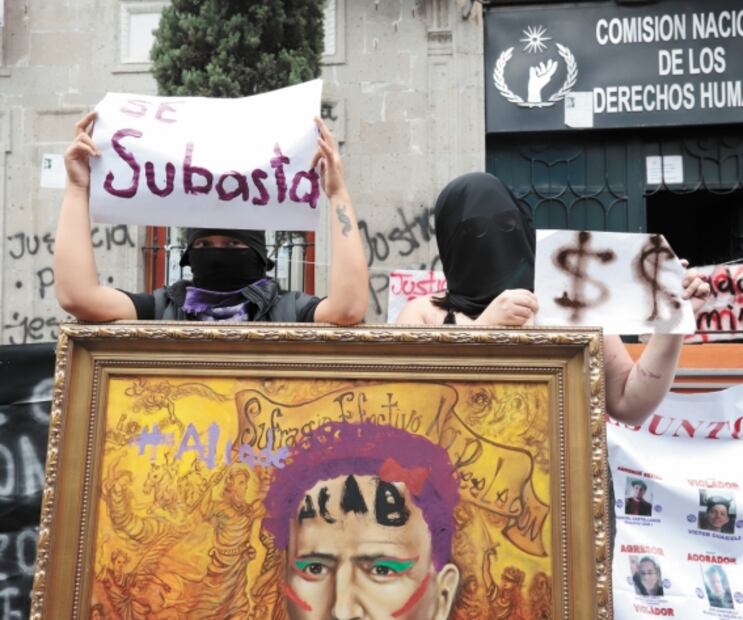CNDH anuncia nueva sede “transitoria” tras toma feminista de sus oficinas en el Centro Histórico 