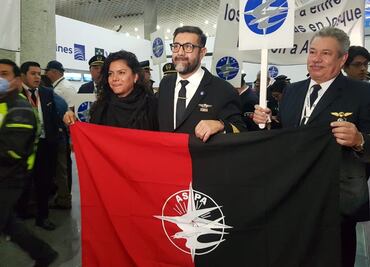 Tras cese de operaciones de Aeromar, trabajadores estallan huelga en el AICM