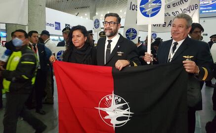 Tras cese de operaciones de Aeromar, trabajadores estallan huelga en el AICM