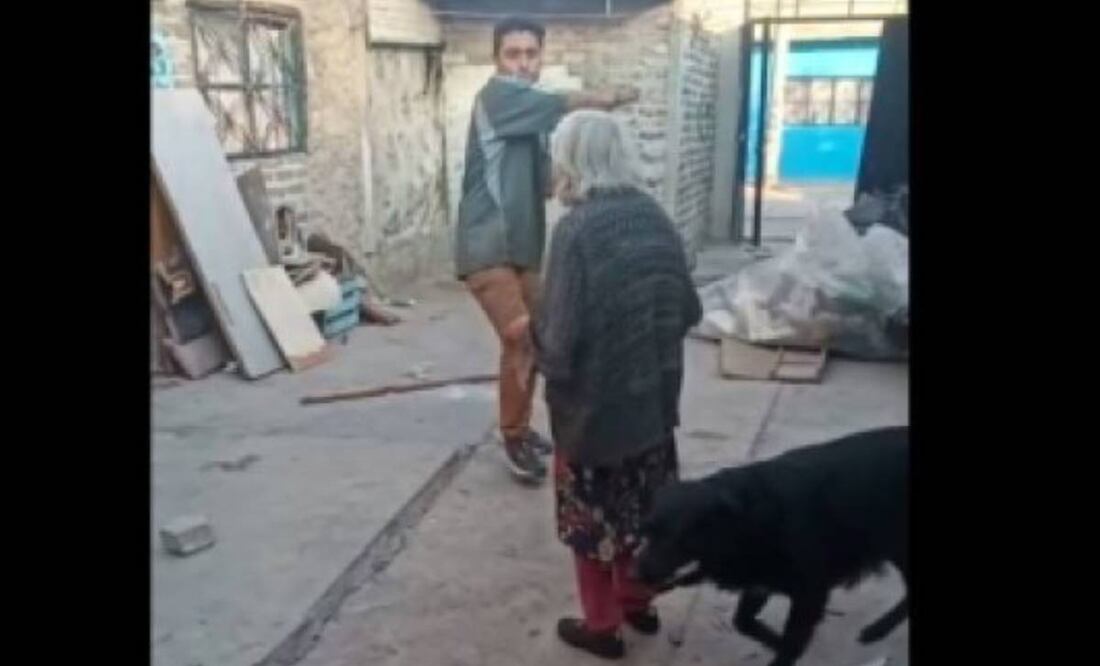 Foto: Especial/El Universal/ La señora Bertha ya se encuentra en su domicilio tras ser tratada por el golpe