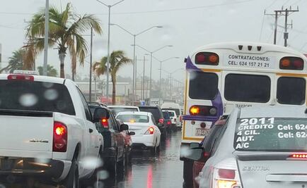 Volaris cancela vuelos por tormenta Javier