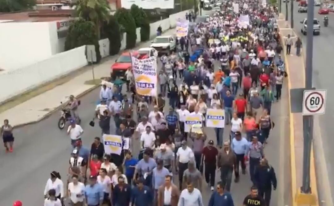 Marchan en apoyo de Altos Hornos de México y de su dueño Alonso Ancira