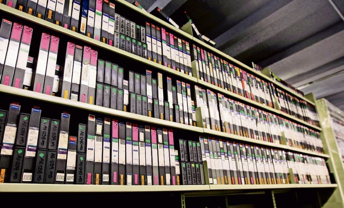 La videoteca de la televisora resguarda una de las memorias audiovisuales más importantes; contiene unas 100 mil cintas (GERMÁN GARCÍA. EL UNIVERSAL)