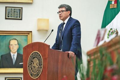 Llama Monreal Ávila a la unidad 