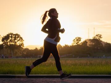 Practica estos 3 ejercicios para fortalecer tus piernas