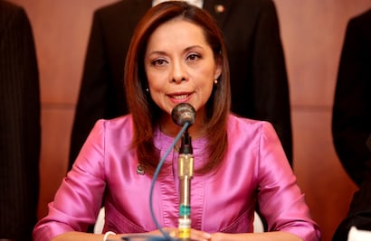 Vázquez Mota pide traer a México a sacerdotes que abusaron de niñas y niños