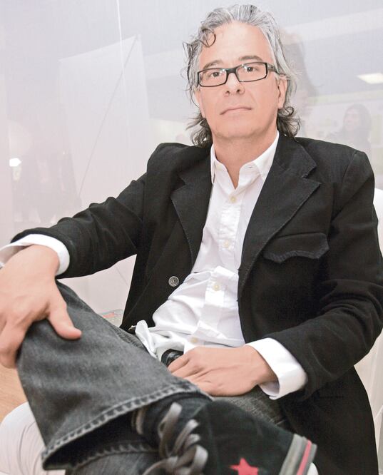 El escritor vive actualmente en Barcelona (ARCHIVO EL UNIVERSAL)