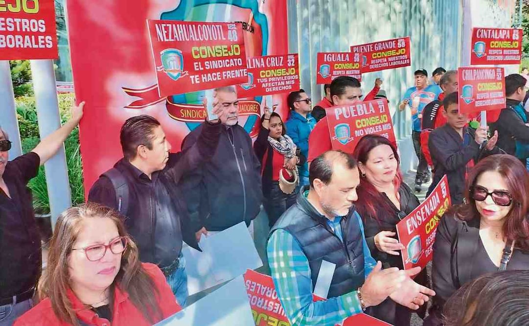 Trabajadores del Poder Judicial defienden sus derechos laborales. Foto: Especial (17/01/2025)