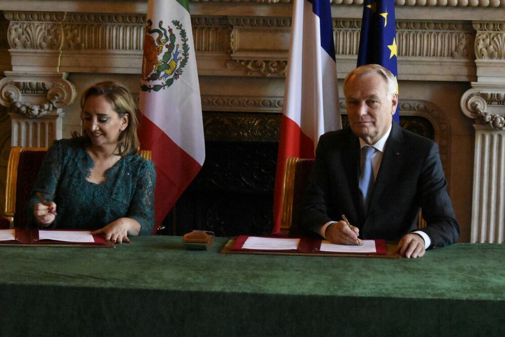 Imagen tomada del Twitter de Claudia Massieu