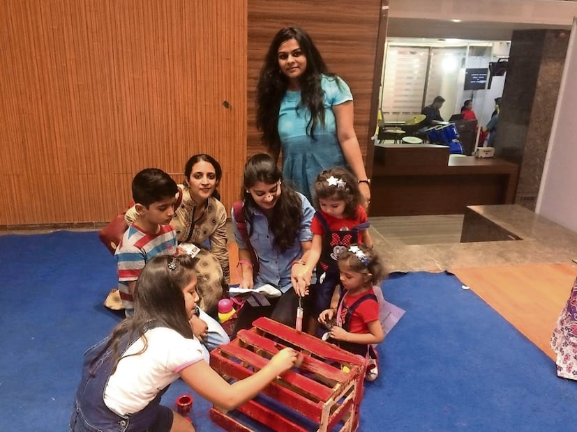 Padres y tutores son responsables de decidir cuándo un menor está listo para tener cierto dispositivo, de poner horarios. Foto: Cortesía SMARTMAMAZ