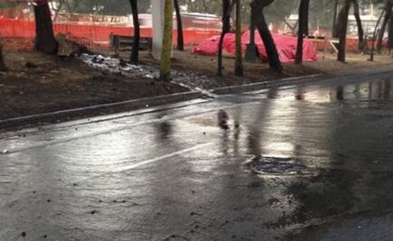 Reportan fuga de agua en Viaducto Tlalpan