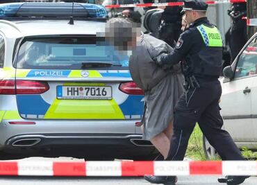 Detienen a hombre que se encerró en un edificio y amenazó con explotarlo en Hamburgo