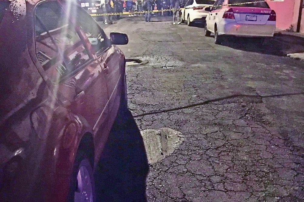 El enfrentamiento ocurrió en la colonia Cuchilla del Tesoro, en la delegación Gustavo A. Madero, y presuntamente se originó por una riña. Foto: ESPECIAL