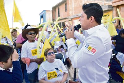 Diputados del PRD eligen coordinadores en San Lázaro