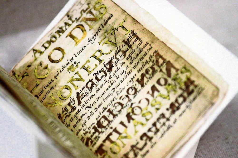 Los documentos, que fueron robados del Archivo General de la Nación en 1932, serán digitalizados en la Biblioteca Nacional de Antropología e Historia para que el público los conozca a detalle (IRVIN OLIVARES. EL UNIVERSAL)