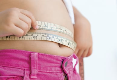 Suman 14 cirugías bariátricas a menores con obesidad